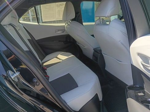 Used 2022 Toyota Corolla XSE image 17