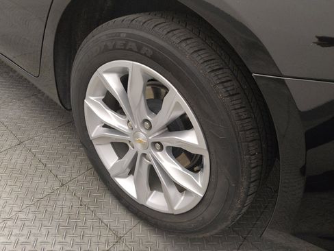 Used 2024 Chevrolet Malibu LT FWD image 31