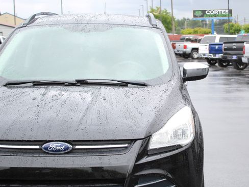Used 2015 Ford Escape SE w/ SE Chrome Package AWD/4WD image 10