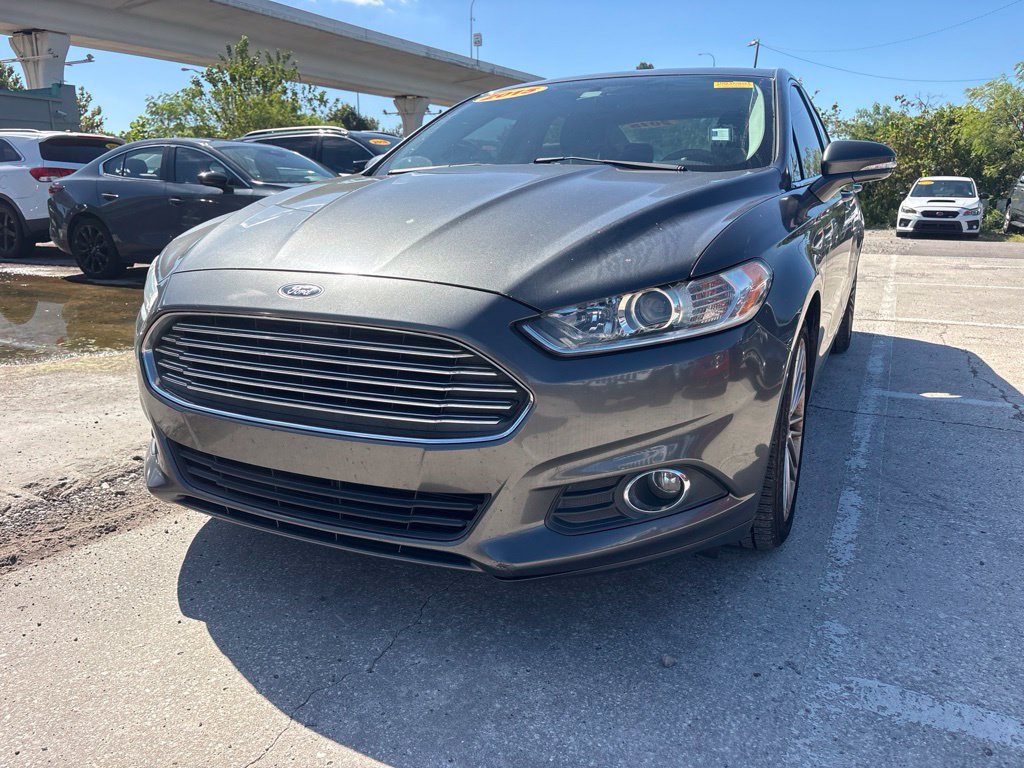 Used 2015 Ford Fusion SE w/ Equipment Group 202A FWD image 7