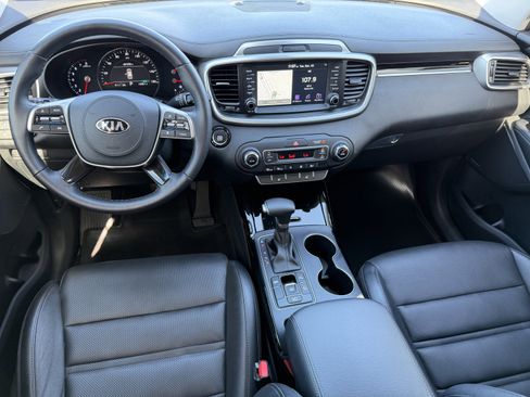 Certified 2020 Kia Sorento SX image 14