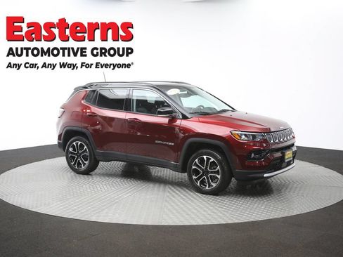 Used 2022 Jeep Compass Limited w/ Sun and Sound Group AWD/4WD image 50