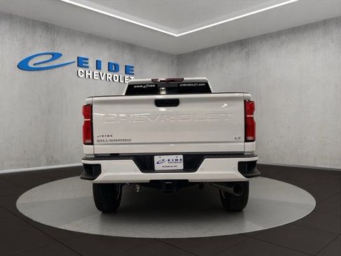 New 2025 Chevrolet Silverado 2500 LT w/ Z71 Chrome Sport Edition image 4