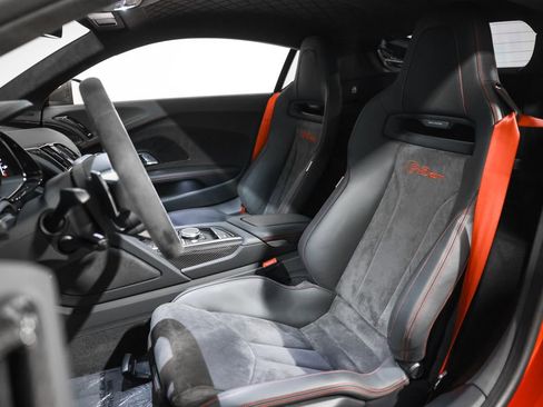 Used 2023 Audi R8 V10 GT image 29