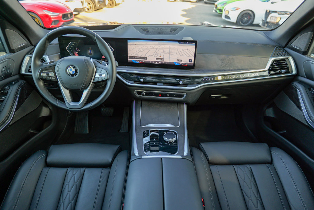 Used 2024 BMW X5 xDrive40i w/ Premium Package AWD/4WD image 39