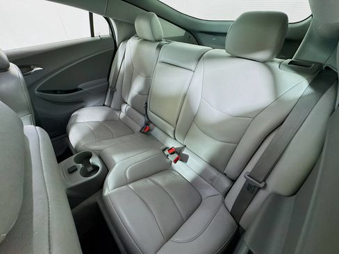 Used 2018 Chevrolet Volt LT w/ LT Driver Confidence Package image 20