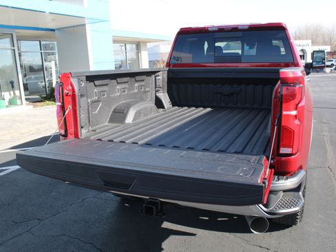 New 2026 Chevrolet Silverado 2500 LTZ w/ LTZ Premium Package image 19