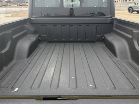 New 2026 Jeep Gladiator Sport AWD/4WD image 9