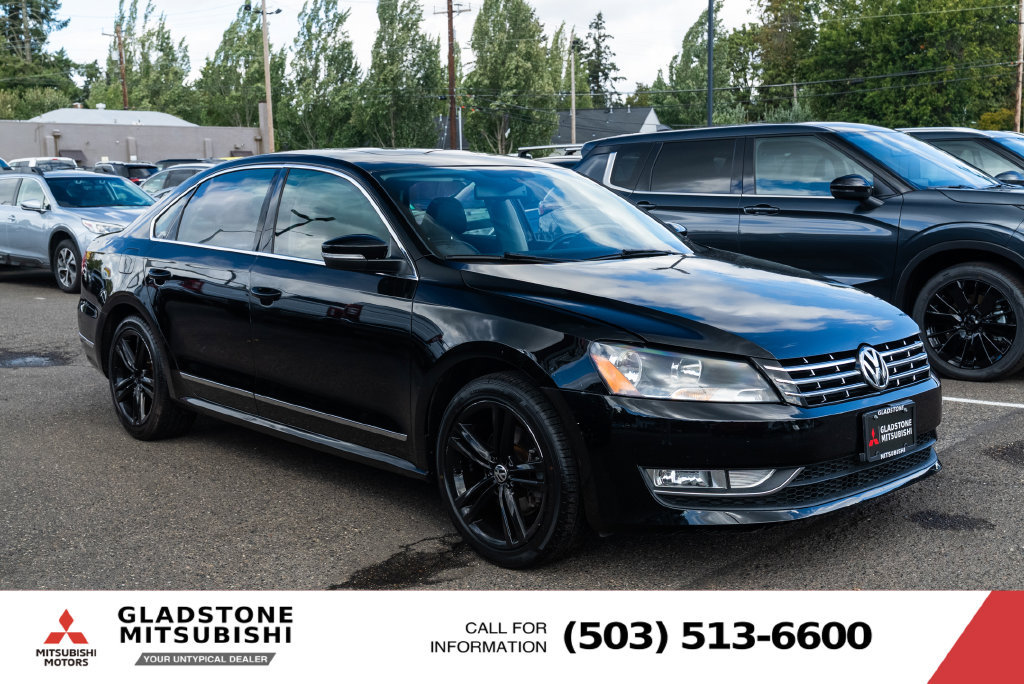 Used 2013 Volkswagen Passat TDI SEL Premium FWD image 1