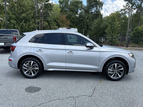Used 2022 Audi Q5 2.0T Premium Plus AWD/4WD image 9