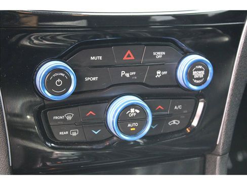 Used 2021 Chrysler 300 S RWD image 29