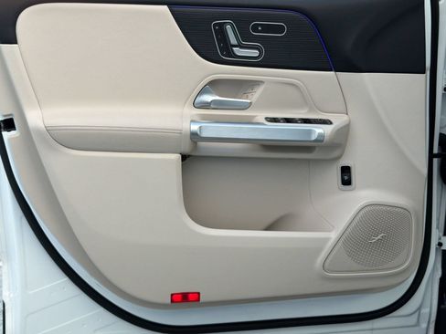 Certified 2026 Mercedes-Benz GLB 250 4MATIC image 14
