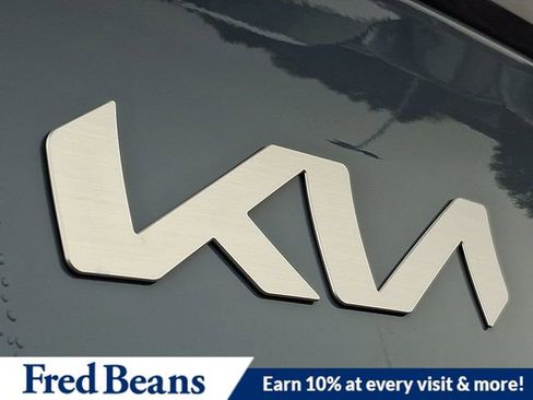 New 2026 Kia Sportage EX image 19