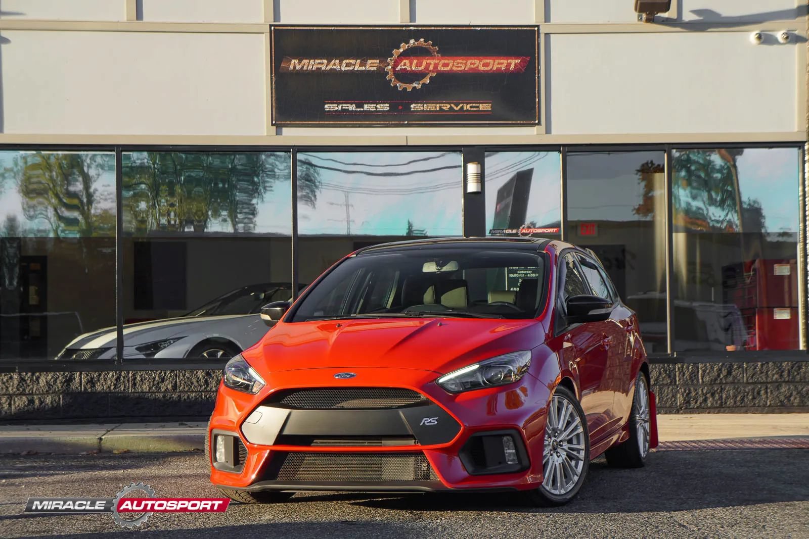 Used 2018 Ford Focus RS AWD/4WD image 1