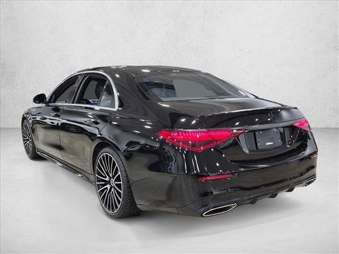Used 2022 Mercedes-Benz S 500 4MATIC w/ AMG Line Package image 8