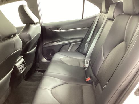 Used 2023 Toyota Camry XLE FWD image 15