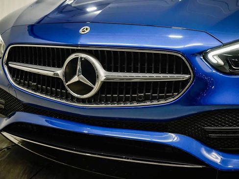 Used 2023 Mercedes-Benz C 300 Sedan image 8