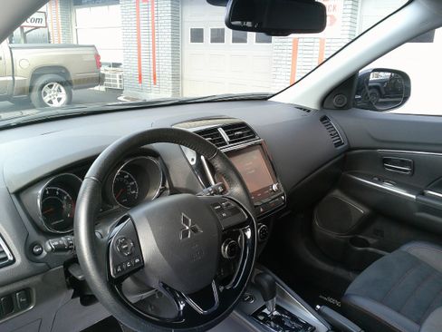 Used 2024 Mitsubishi Outlander Sport 2.0 image 21