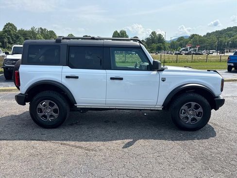 Used 2024 Ford Bronco Big Bend AWD/4WD image 9