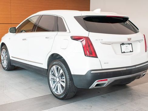 Used 2025 Cadillac XT5 Premium Luxury AWD/4WD image 8