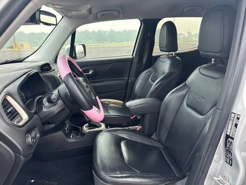 Used 2017 Jeep Renegade Limited AWD/4WD image 7
