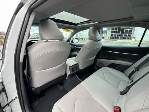 Used 2023 Toyota Camry XSE w/ Navigation Package image 23