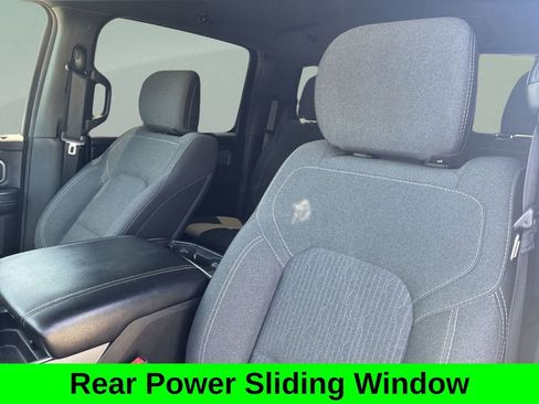 Used 2019 RAM 1500 Big Horn AWD/4WD image 14