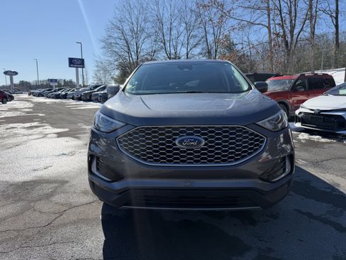 Used 2023 Ford Edge SEL image 13