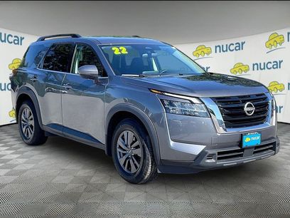 Used 2022 Nissan Pathfinder SV