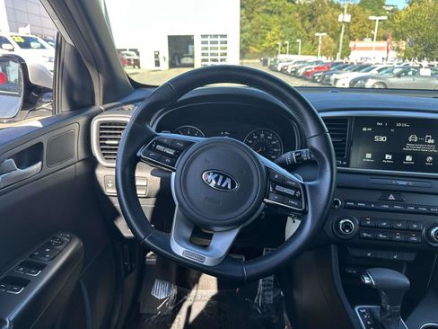 Used 2022 Kia Sportage Nightfall Edition image 11