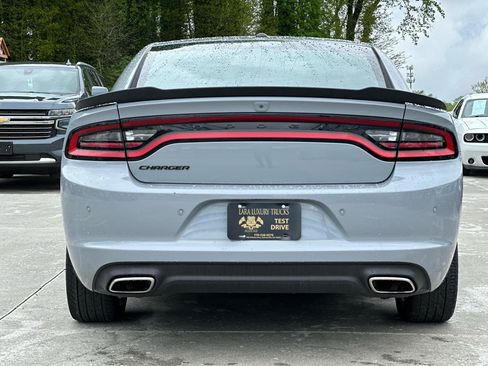 Used 2021 Dodge Charger SXT w/ Blacktop Package RWD image 6