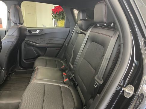 New 2026 Ford Escape ST-Line w/ Tech Pack #1 AWD/4WD image 8