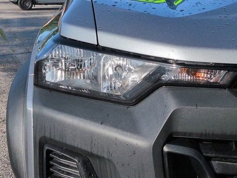 Used 2024 Chevrolet Colorado Trail Boss w/ Advanced Trailering Package AWD/4WD image 9
