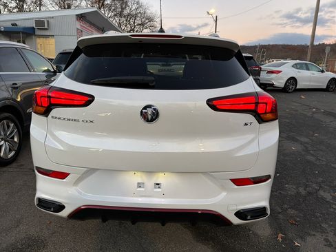 Used 2022 Buick Encore GX Select w/ Sport Touring Package image 8