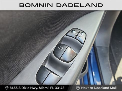 Used 2017 Nissan Sentra SV image 18