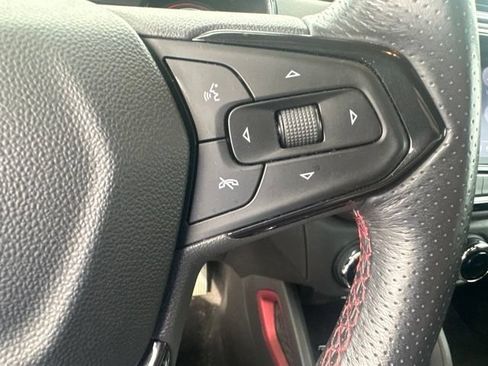 Used 2021 Chevrolet TrailBlazer RS w/ Technology Package AWD/4WD image 17
