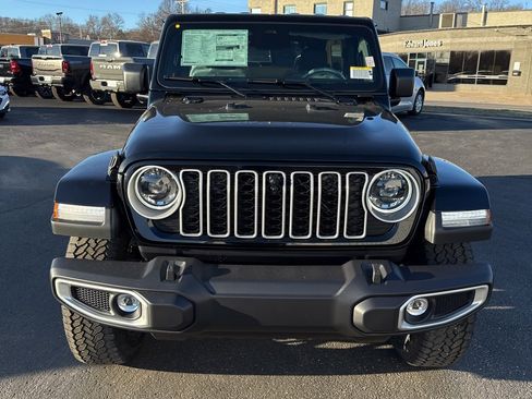 New 2026 Jeep Wrangler Unlimited Sahara image 2