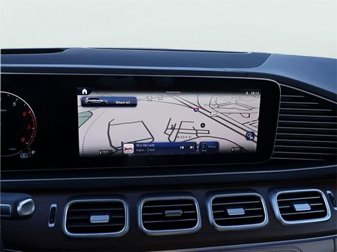 New 2026 Mercedes-Benz GLS 450 4MATIC image 23