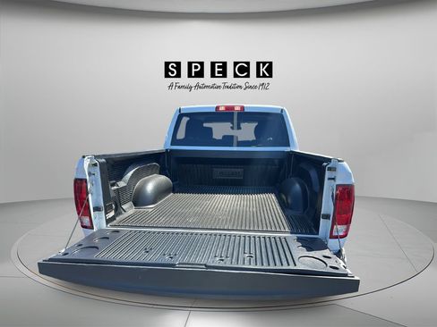 Used 2023 RAM 1500 Classic SLT AWD/4WD image 17