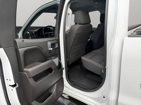 Used 2017 Chevrolet Silverado 1500 LT w/ All Star Edition image 28