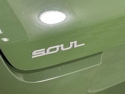 Used 2023 Kia Soul EX FWD image 25