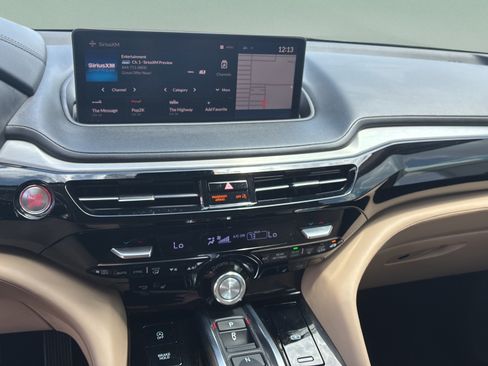 Used 2024 Acura MDX FWD w/ Technology Package image 15
