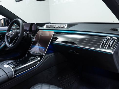 Used 2024 Mercedes-Benz S 580 4MATIC Sedan image 34