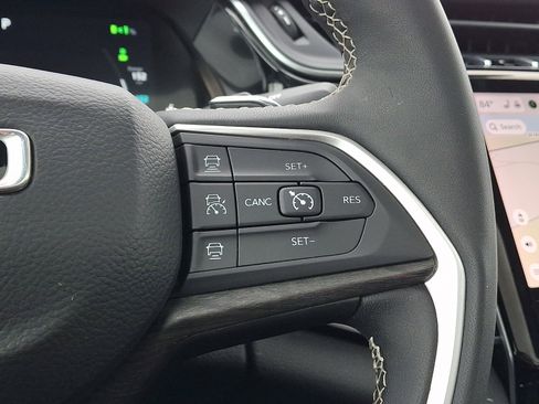 Used 2024 Jeep Grand Cherokee Limited 4xe image 23