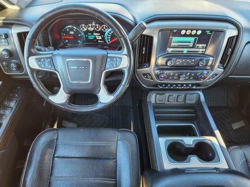 Used 2019 GMC Sierra 3500 Denali w/ Duramax Plus Package image 10
