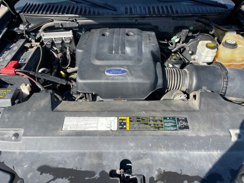 Used 2003 Ford Expedition XLT AWD/4WD image 21