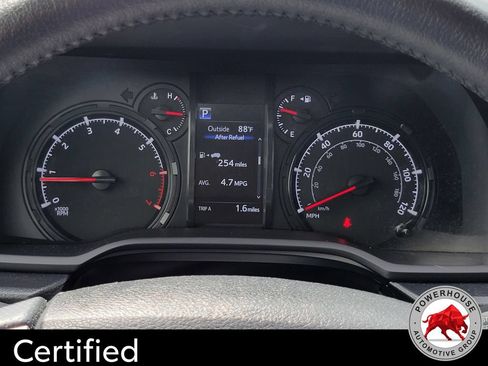 Used 2024 Toyota 4Runner SR5 AWD/4WD image 34