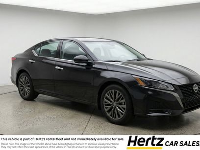 Used 2025 Nissan Altima 2.5 SV