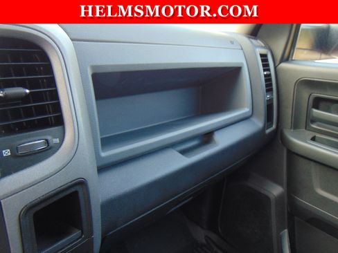 Used 2018 RAM 2500 Tradesman w/ Chrome Appearance Group AWD/4WD image 31