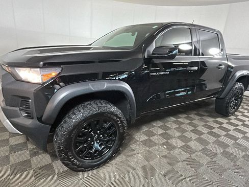 Used 2024 Chevrolet Colorado Trail Boss w/ Safety Package AWD/4WD image 7
